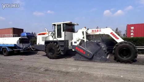WR2300E，上海高速公路路基冷再生